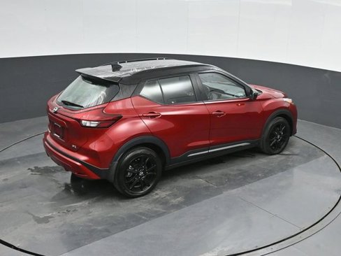 Used 2024 Nissan Kicks SR image 29