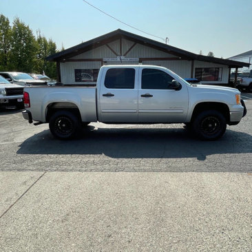 Used 2011 GMC Sierra 1500 SLE w/ Power Tech Package image 6