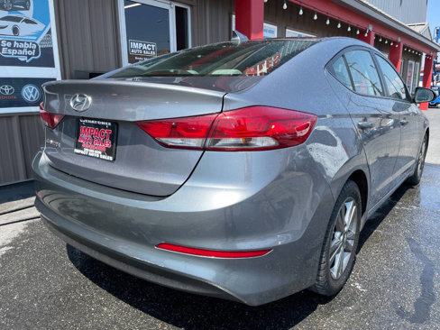 Used 2018 Hyundai Elantra SEL image 12