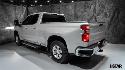 Used 2020 Chevrolet Silverado 1500 LT w/ All-Star Edition image 18