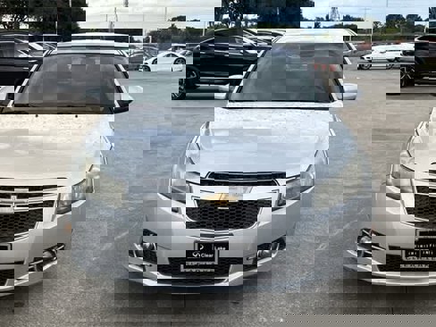 Used 2011 Chevrolet Cruze LT w/ RS Package image 6