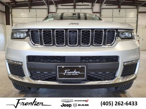 Used 2023 Jeep Grand Cherokee L Limited image 8