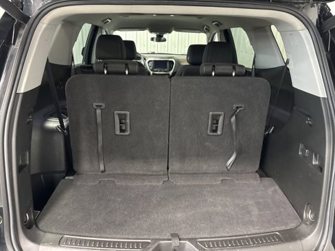 Used 2022 GMC Acadia SLE w/ Driver Convenience Package image 6