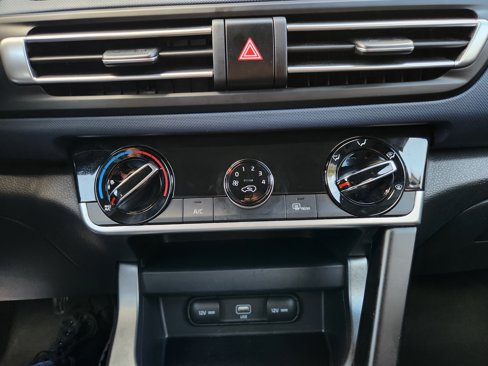 Used 2021 Kia Seltos S image 21