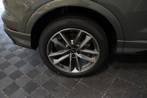 New 2025 Audi Q3 2.0T Premium image 28