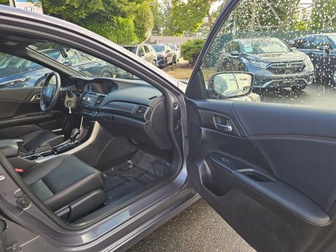 Used 2017 Honda Accord Sport Special Edition image 12