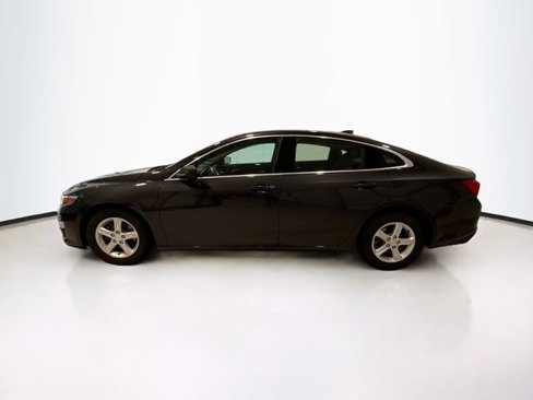 Used 2022 Chevrolet Malibu LS image 4