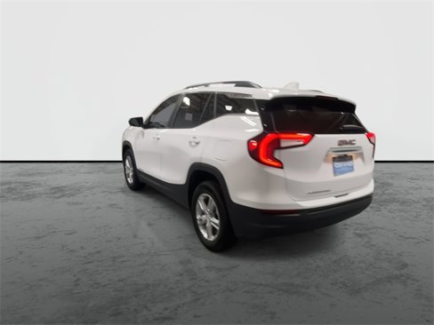 Certified 2024 GMC Terrain SLE w/ Driver Convenience Package image 7