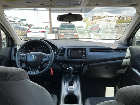 Used 2022 Honda HR-V LX image 14