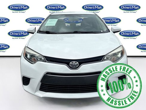 Used 2016 Toyota Corolla LE image 2