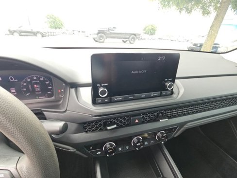Certified 2024 Honda Accord EX image 19