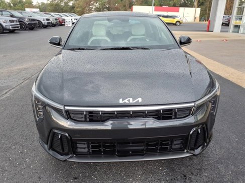 New 2025 Kia K4 GT-Line image 3