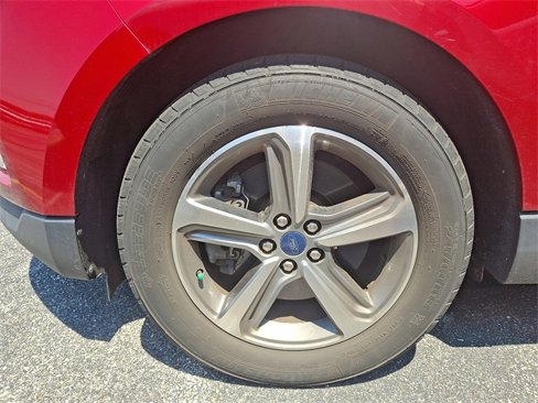 Used 2020 Ford Edge SEL w/ Convenience Package image 4