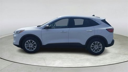 Used 2022 Ford Escape SE image 4