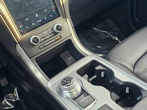 Used 2021 Ford Edge SEL w/ Convenience Package image 35