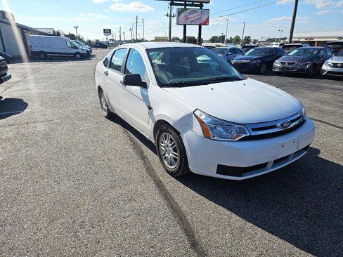 Used 2008 Ford Focus SE image 4