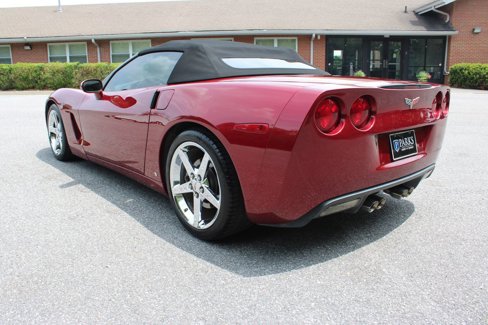 Used 2007 Chevrolet Corvette Convertible w/ Preferred Equipment Group image 11