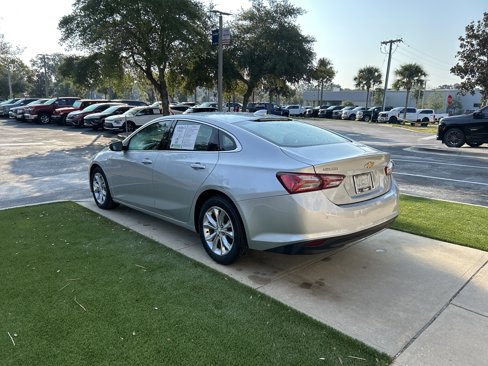 Used 2019 Chevrolet Malibu LT w/ Leather Package image 5