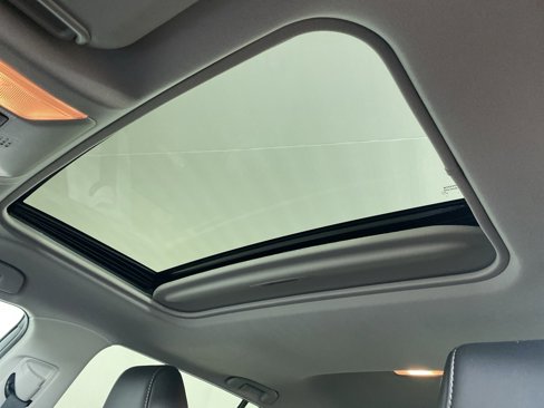 Used 2019 Toyota RAV4 Limited image 19