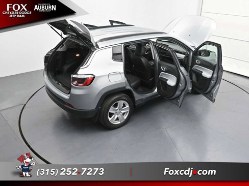 Used 2022 Jeep Compass Latitude w/ Convenience Group image 35