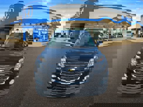 Used 2016 Chevrolet Equinox LT w/ Convenience Package image 3