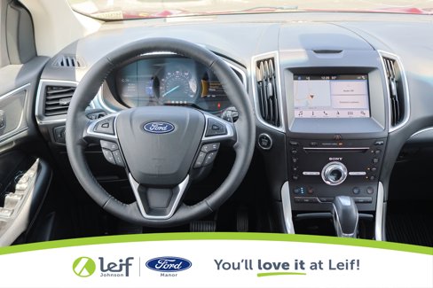 Used 2018 Ford Edge Titanium w/ Equipment Group 302A image 24