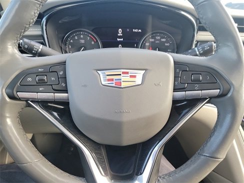 Used 2020 Cadillac XT6 Premium Luxury image 14