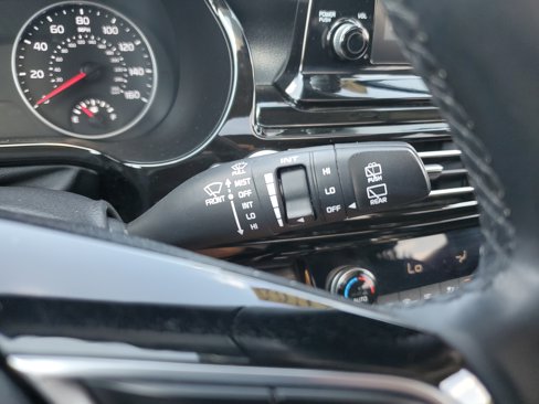 Used 2021 Kia Seltos EX image 19