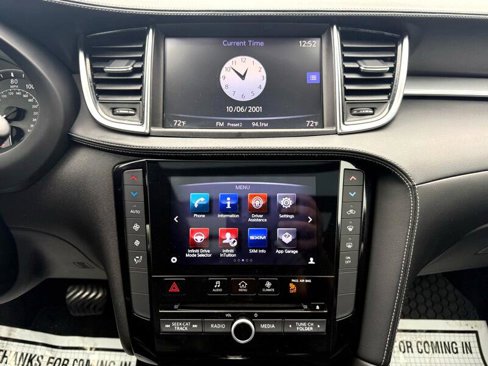 Used 2019 INFINITI QX50 Luxe image 16