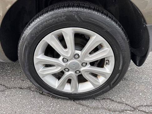 Used 2013 Kia Soul + image 21