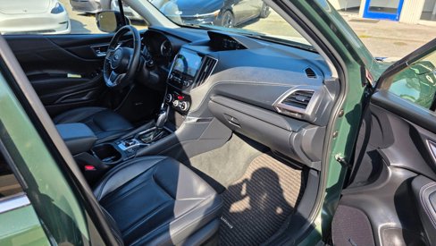 Used 2023 Subaru Forester Touring image 12