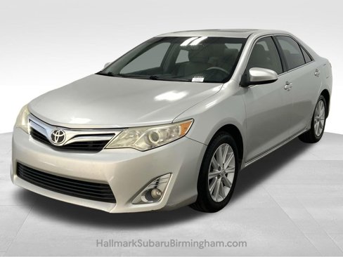 Used 2012 Toyota Camry XLE image 5