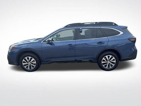 Certified 2022 Subaru Outback Premium image 4
