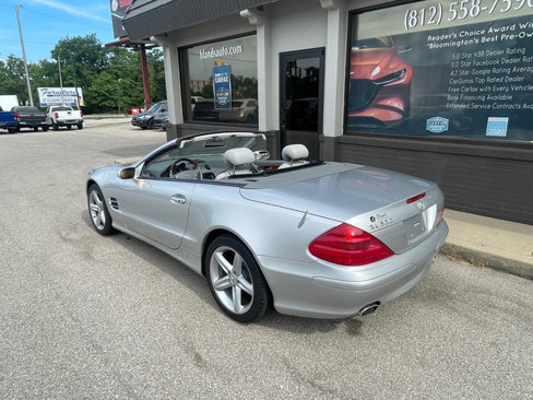 Used 2005 Mercedes-Benz SL 500 image 3