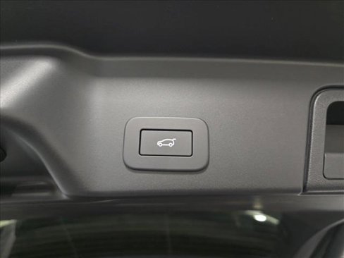 New 2026 Land Rover Range Rover Evoque S image 13