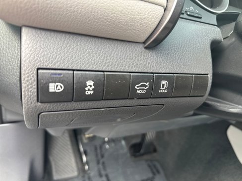 Used 2024 Toyota Camry LE image 11