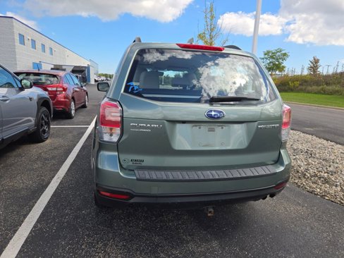 Used 2018 Subaru Forester 2.5i w/ Alloy Wheel Package image 4