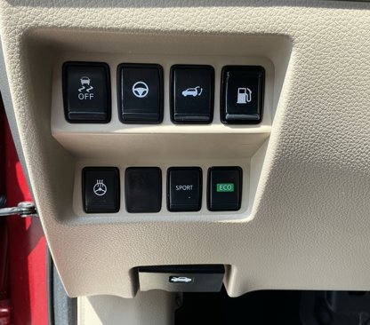 Used 2020 Nissan Rogue SV w/ Premium Package image 50
