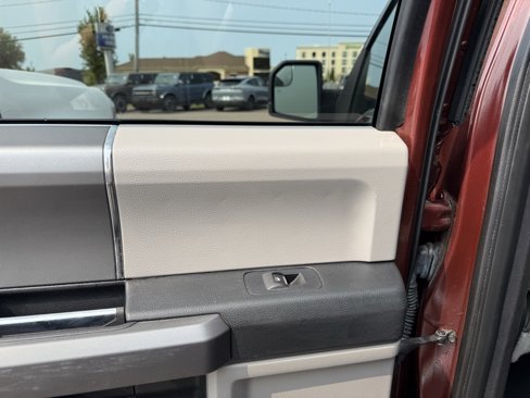 Used 2016 Ford F150 4x4 SuperCrew image 19