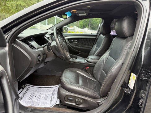 Used 2013 Ford Taurus SEL image 10