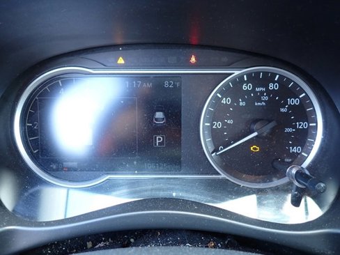 Used 2019 Nissan Kicks SR image 15