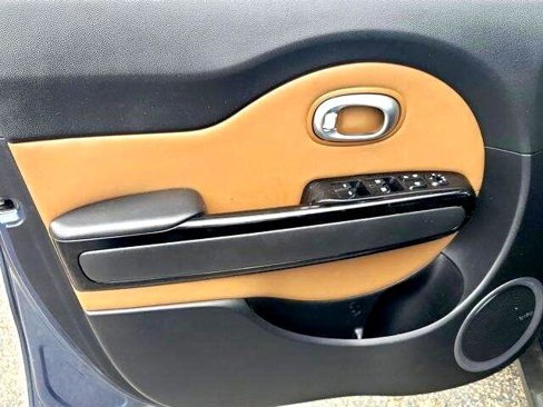 Used 2016 Kia Soul + w/ Audio Package image 15