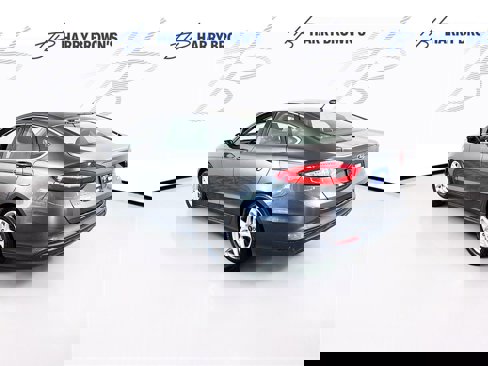 Used 2015 Ford Fusion SE w/ Equipment Group 202A image 28