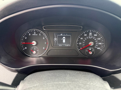 Used 2018 Kia Sorento FWD image 17
