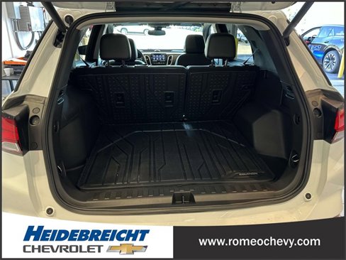 Used 2022 Chevrolet Equinox Premier image 11