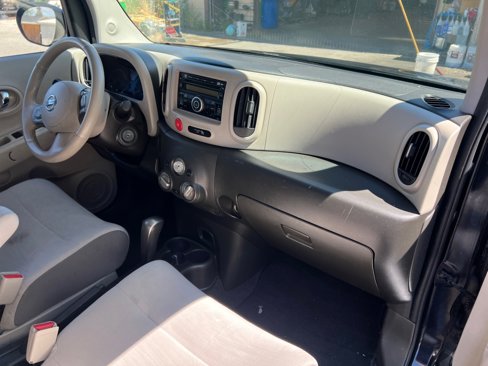 Used 2011 Nissan Cube 1.8 S w/ Interior Designer Pkg image 16
