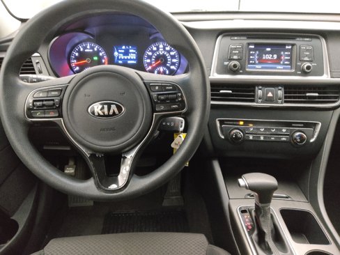 Used 2017 Kia Optima LX image 22