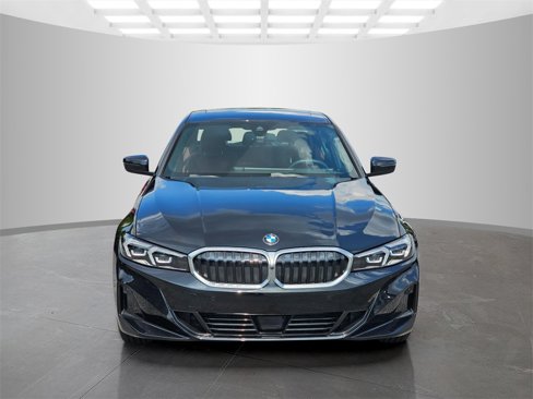 Certified 2025 BMW 330i xDrive Sedan image 2