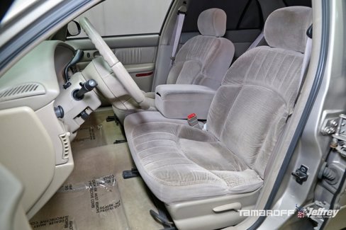 Used 2000 Buick Century Custom w/ Popular Pkg image 3