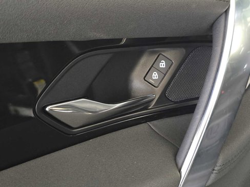 Certified 2025 Land Rover Discovery Sport S image 23